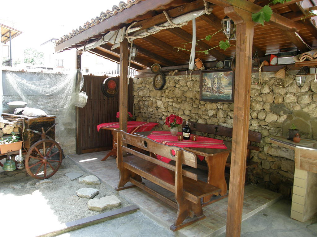 Emona Guest House Несебир Номер фото